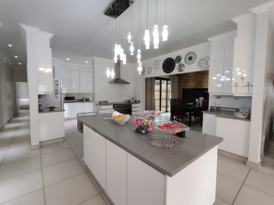 2 Bedroom Property for Sale in Flamwood North West